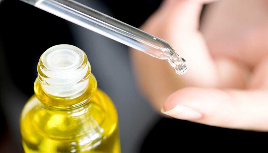 ¿Qué es un aceite facial?