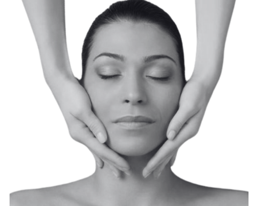Los Masajes Faciales con Aceites Naturales: Potenciando la Belleza y Salud de tu Piel