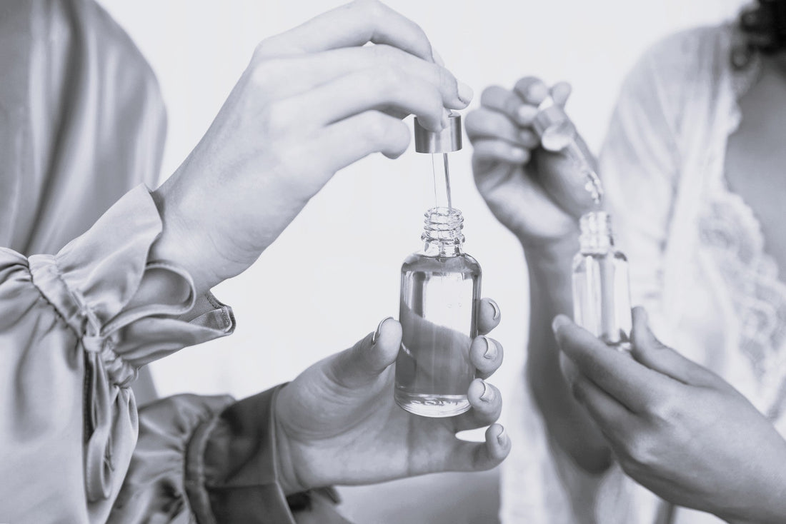 Aceites esenciales para el cuidado de la piel: Beneficios y aplicaciones