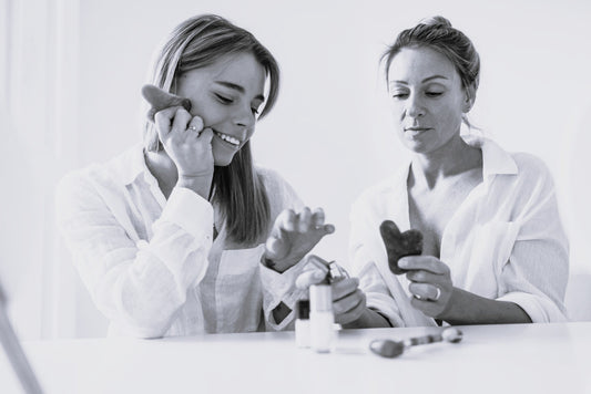 ¿Cómo crear una rutina de cuidado facial sencilla y efectiva en solo tres pasos?
