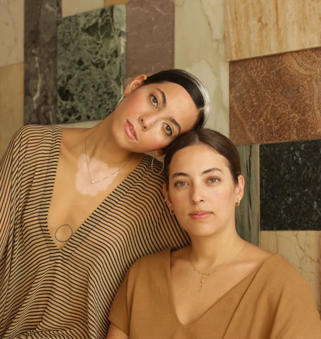 Tata e Isa, las hermanas detrás de Tuara